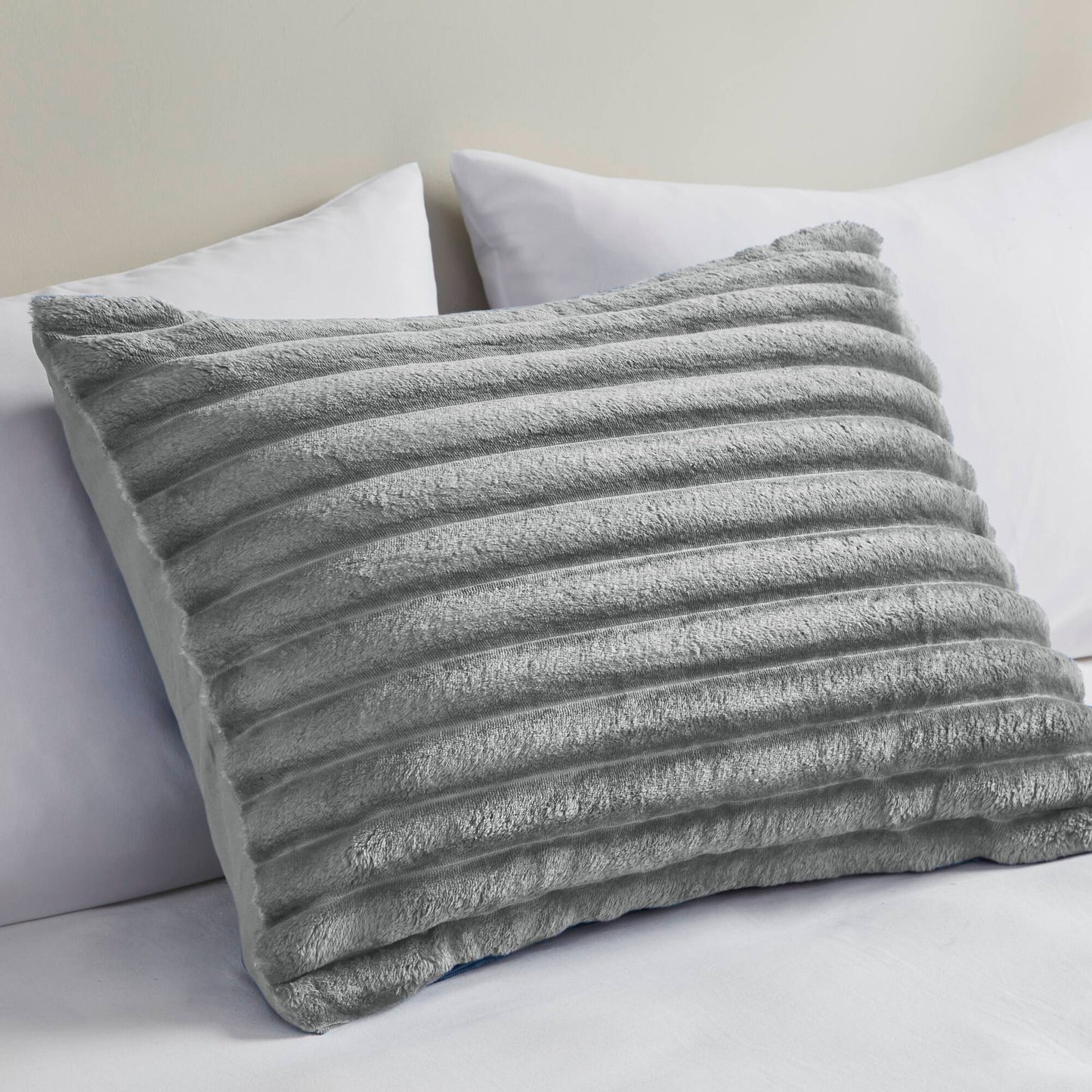 Intelligent Design 3 Piece Corded Plush Comforter Set