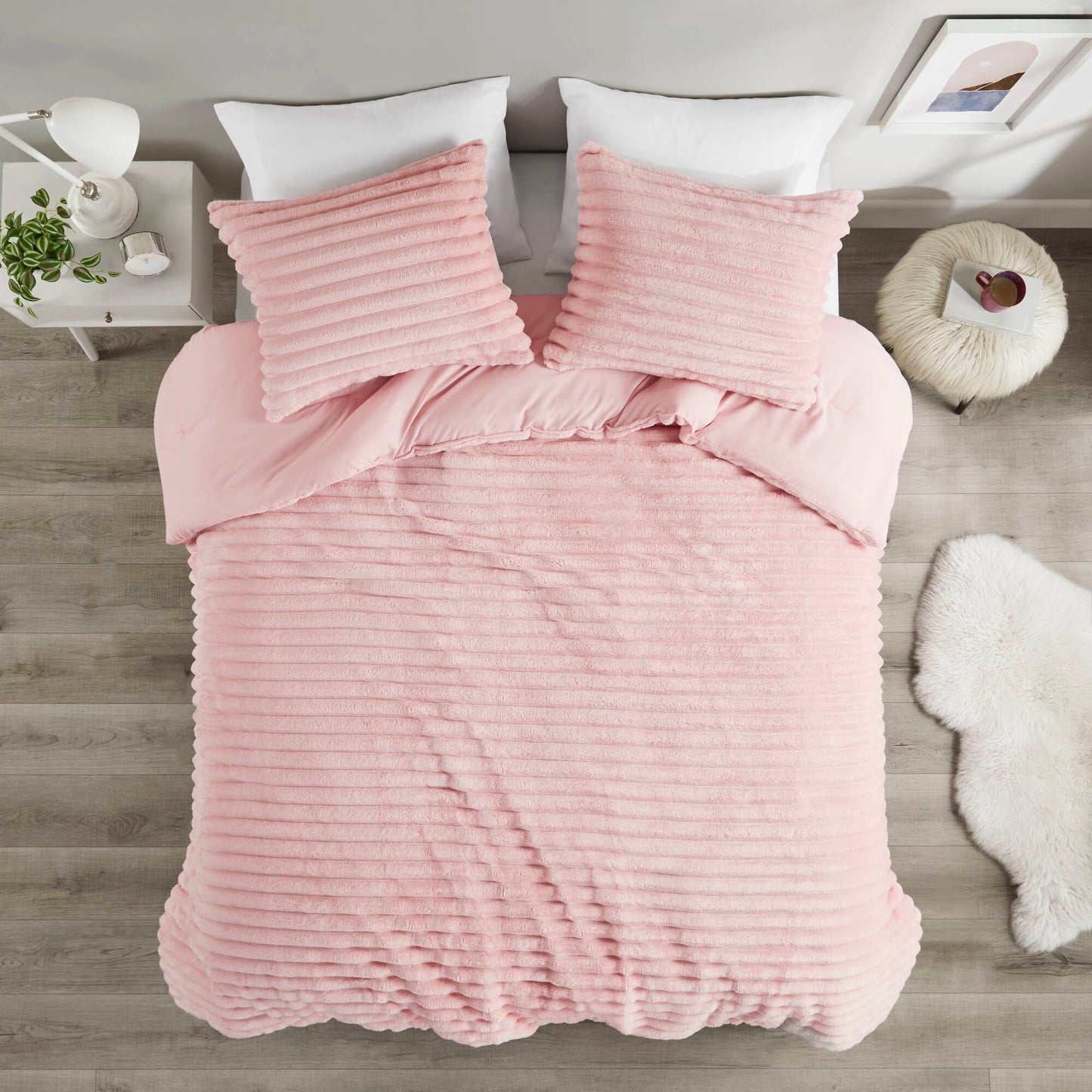 Intelligent Design 3 Piece Corded Plush Comforter Set