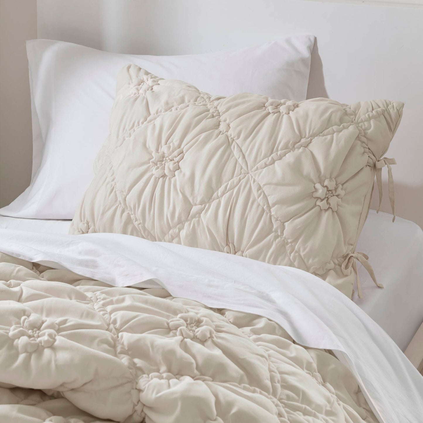 Lily 3PCS Comforter Set
