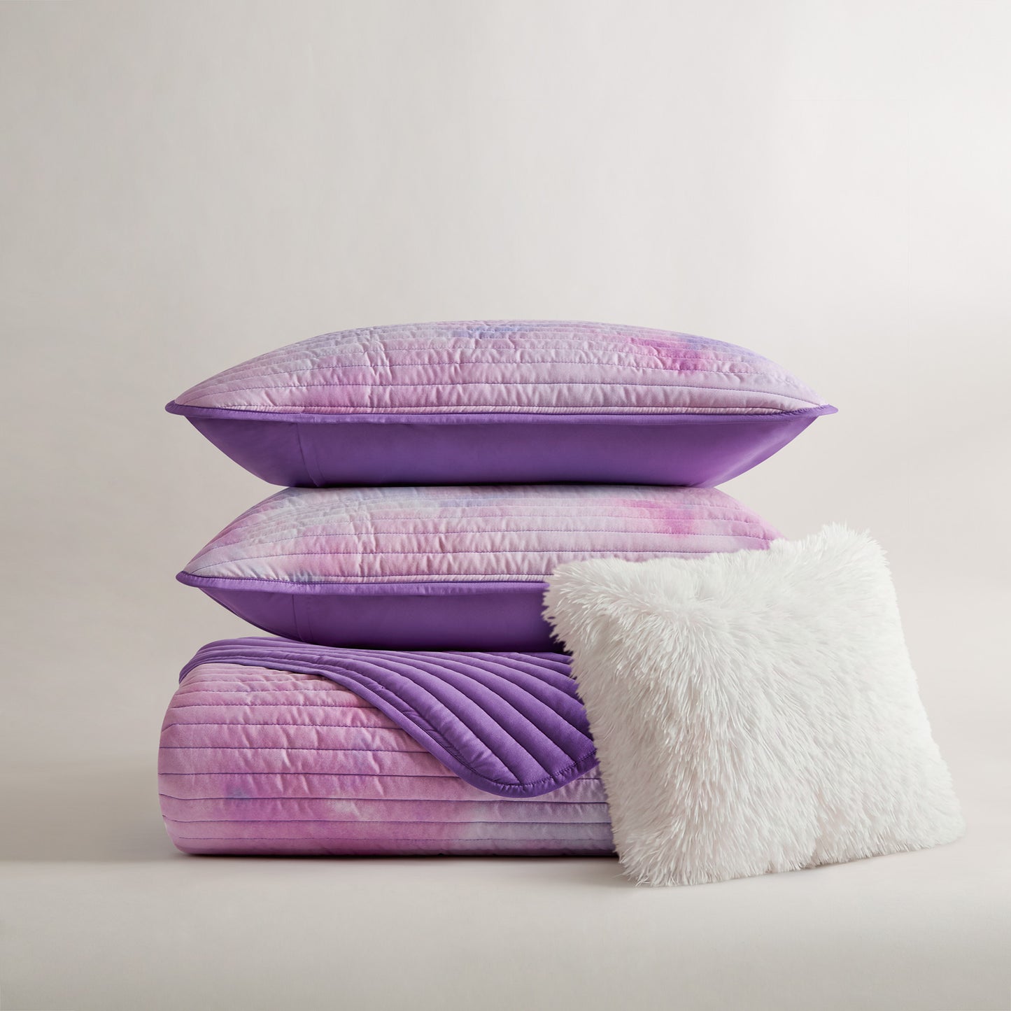Cassiopeia Watercolor Tie Dye Printed Quilt Set with Throw Pillow