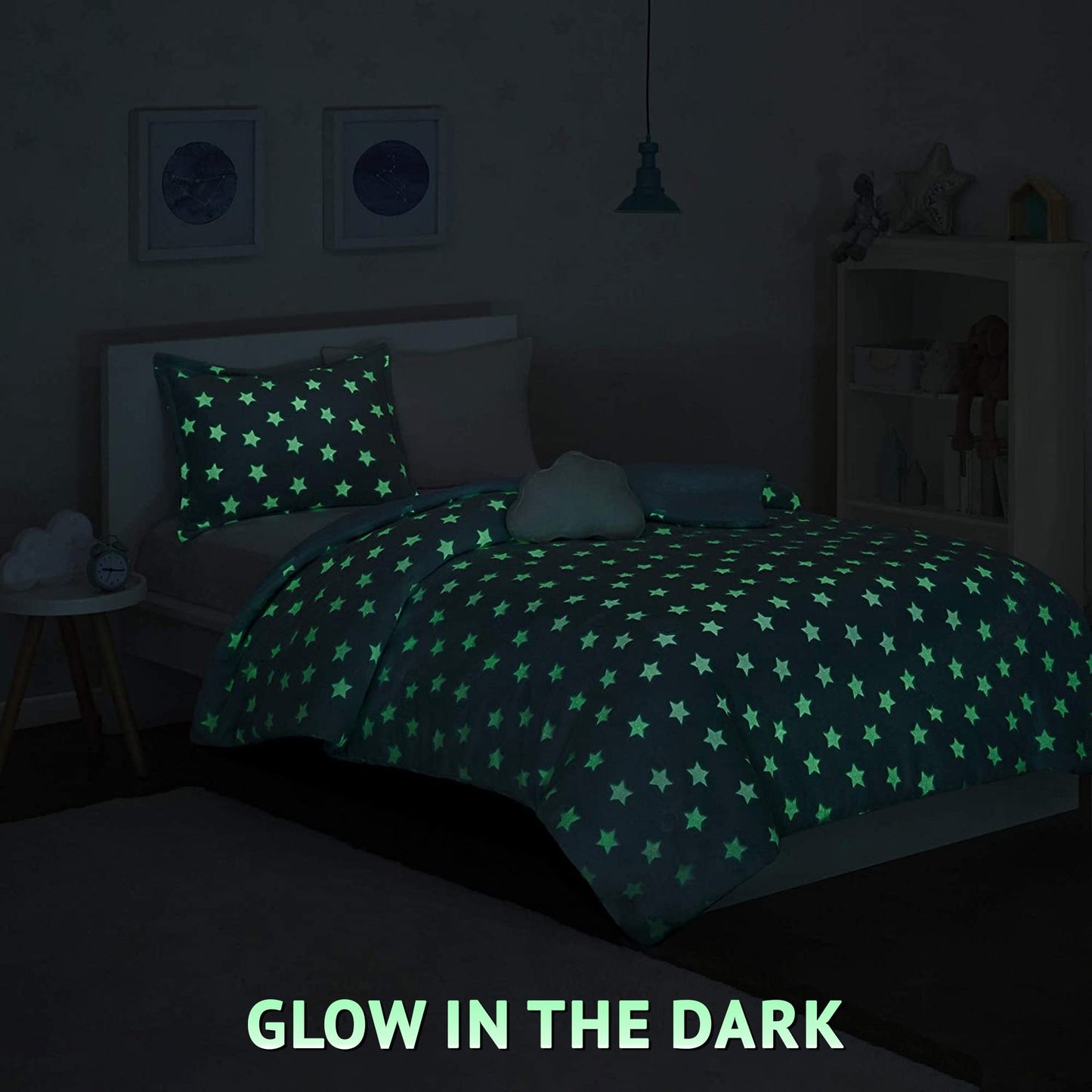 Quinny Glow In The Dark Plush Comforter Set