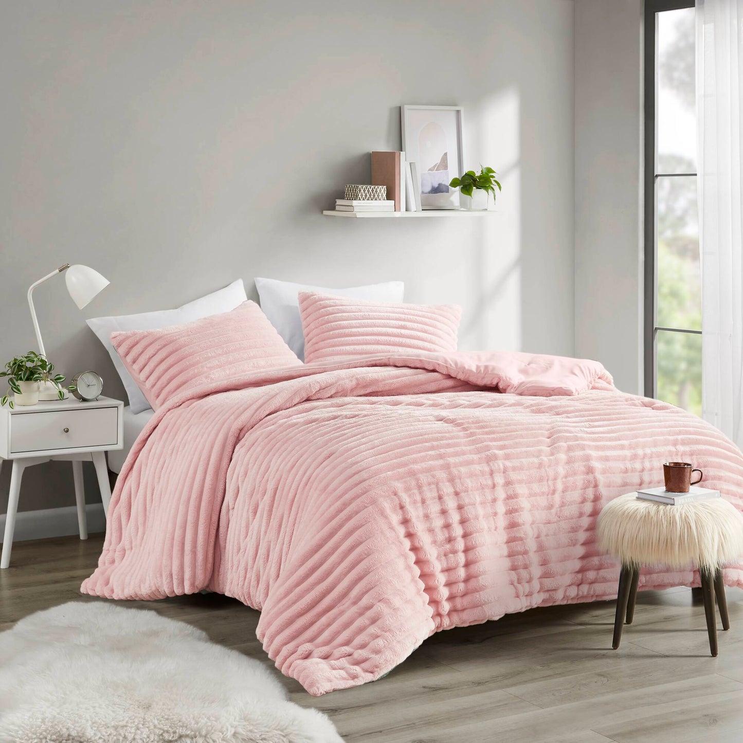 Intelligent Design 3 Piece Corded Plush Comforter Set