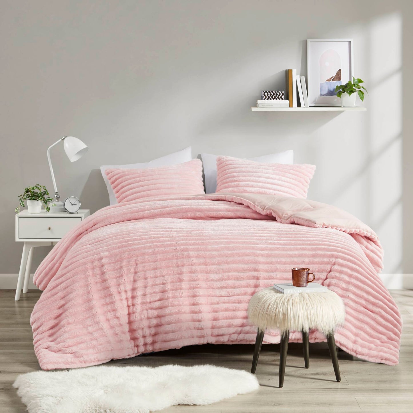 Intelligent Design 3 Piece Corded Plush Comforter Set