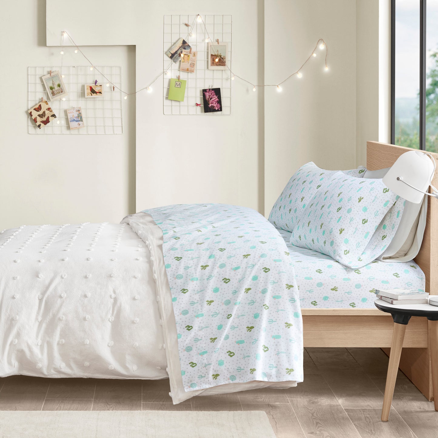 Intelligent Design Cotton Flannel Printed Sheet Set