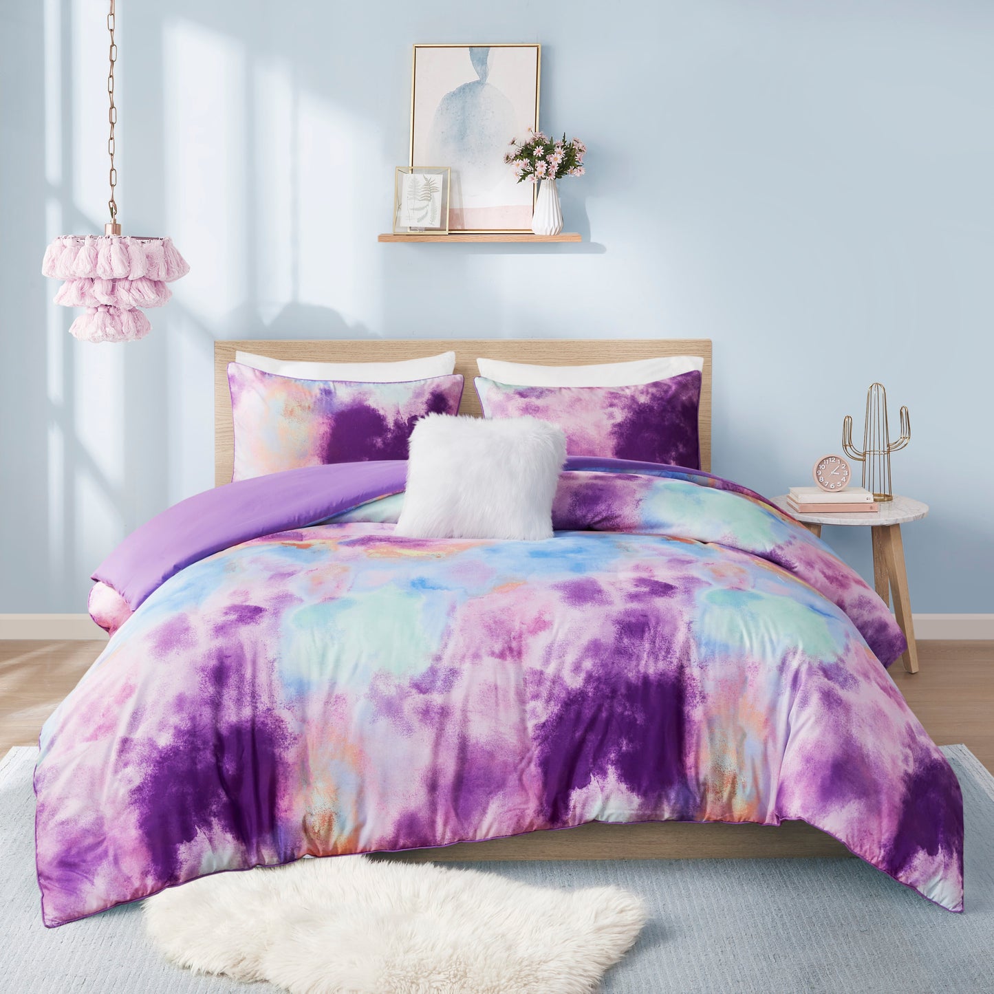 Intelligent Design Watercolor Tie Dye Printed Duvet Cover Set with Throw Pillow
