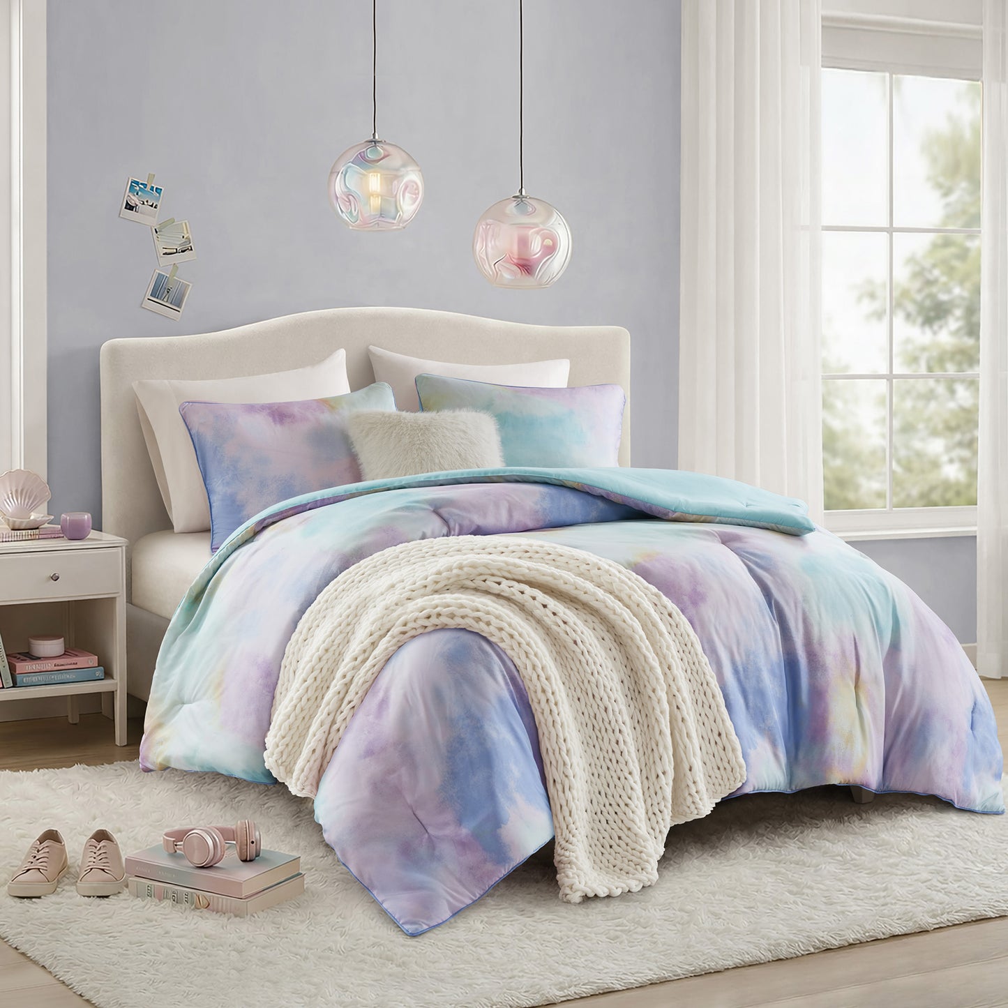 Cassiopeia Watercolor Tie Dye Printed Comforter Set with Throw Pillow