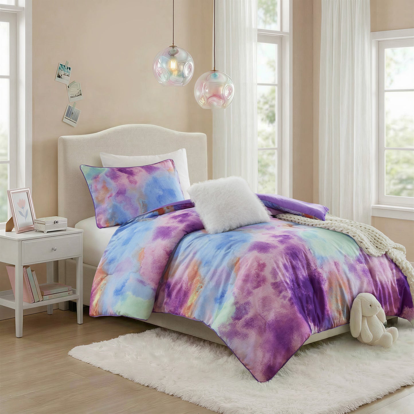 Cassiopeia Watercolor Tie Dye Printed Comforter Set with Throw Pillow