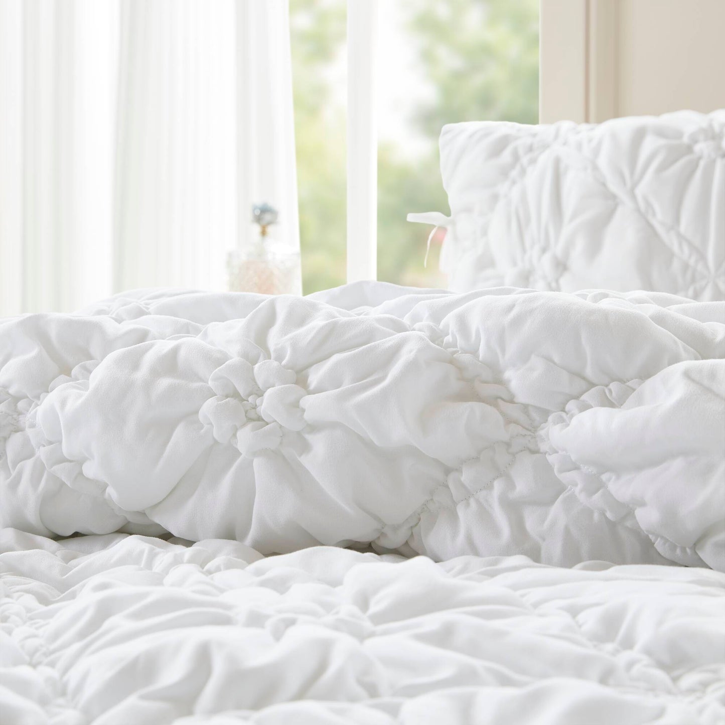 Lily 3PCS Comforter Set