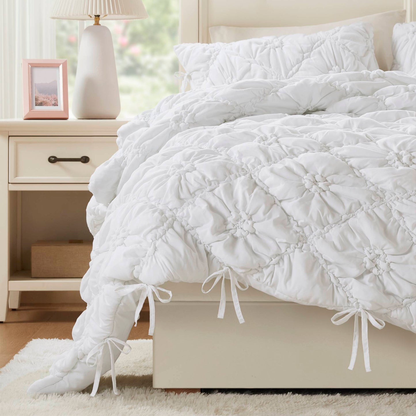 Lily 3PCS Comforter Set