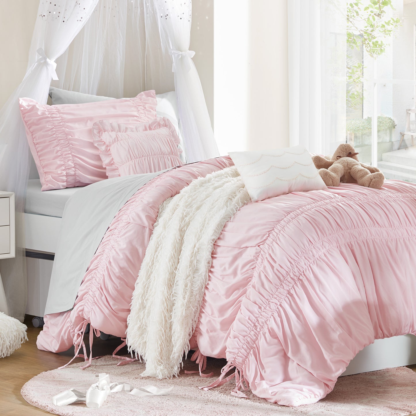 Ivy 4PCS Comforter Set