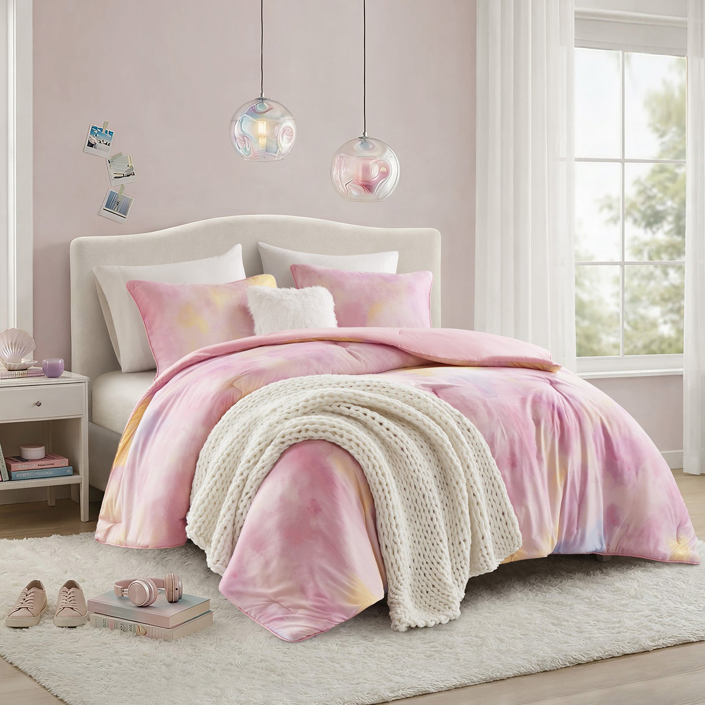 Cassiopeia Watercolor Tie Dye Printed Comforter Set with Throw Pillow