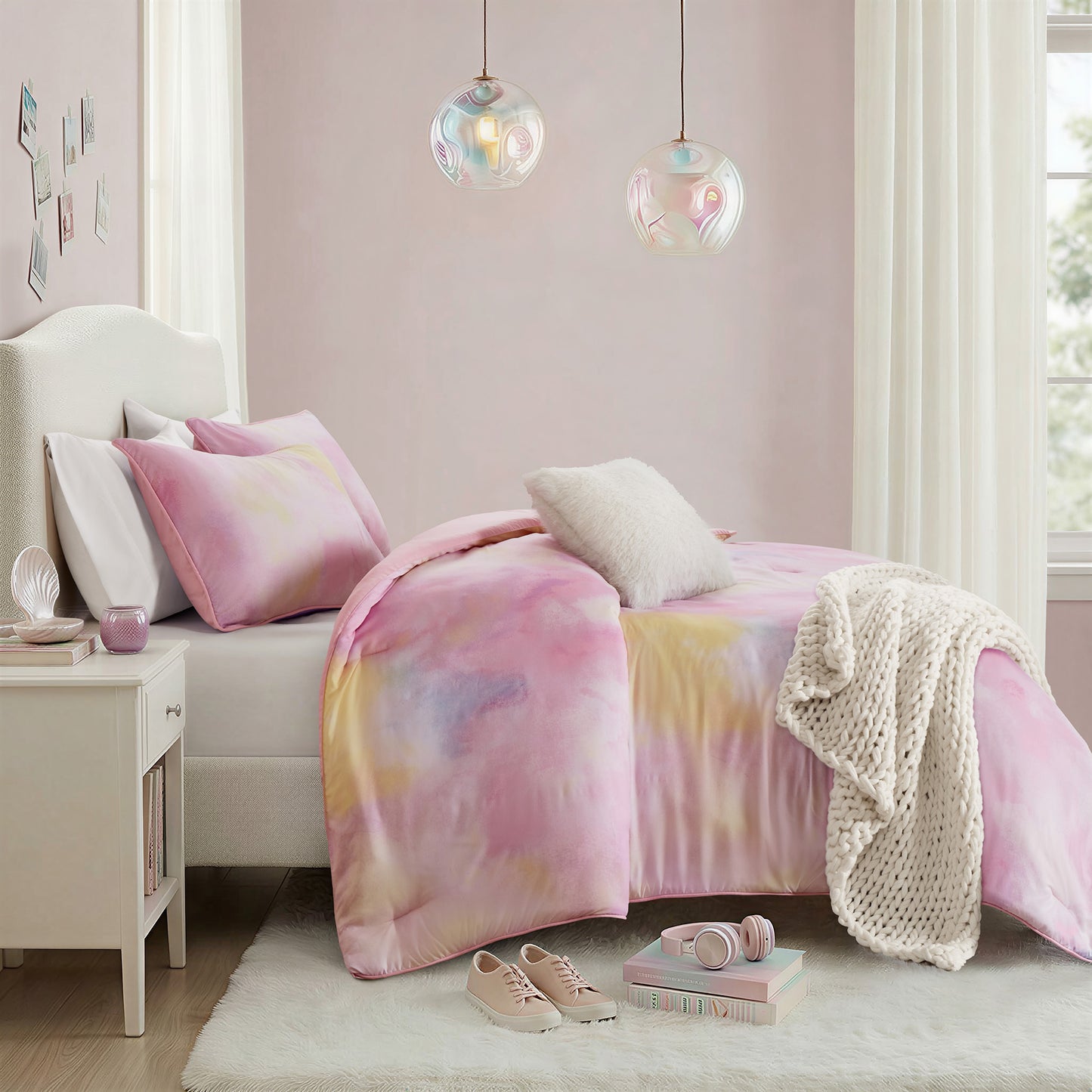 Cassiopeia Watercolor Tie Dye Printed Comforter Set with Throw Pillow