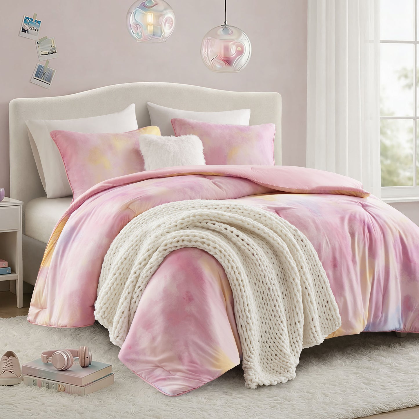 Cassiopeia Watercolor Tie Dye Printed Comforter Set with Throw Pillow