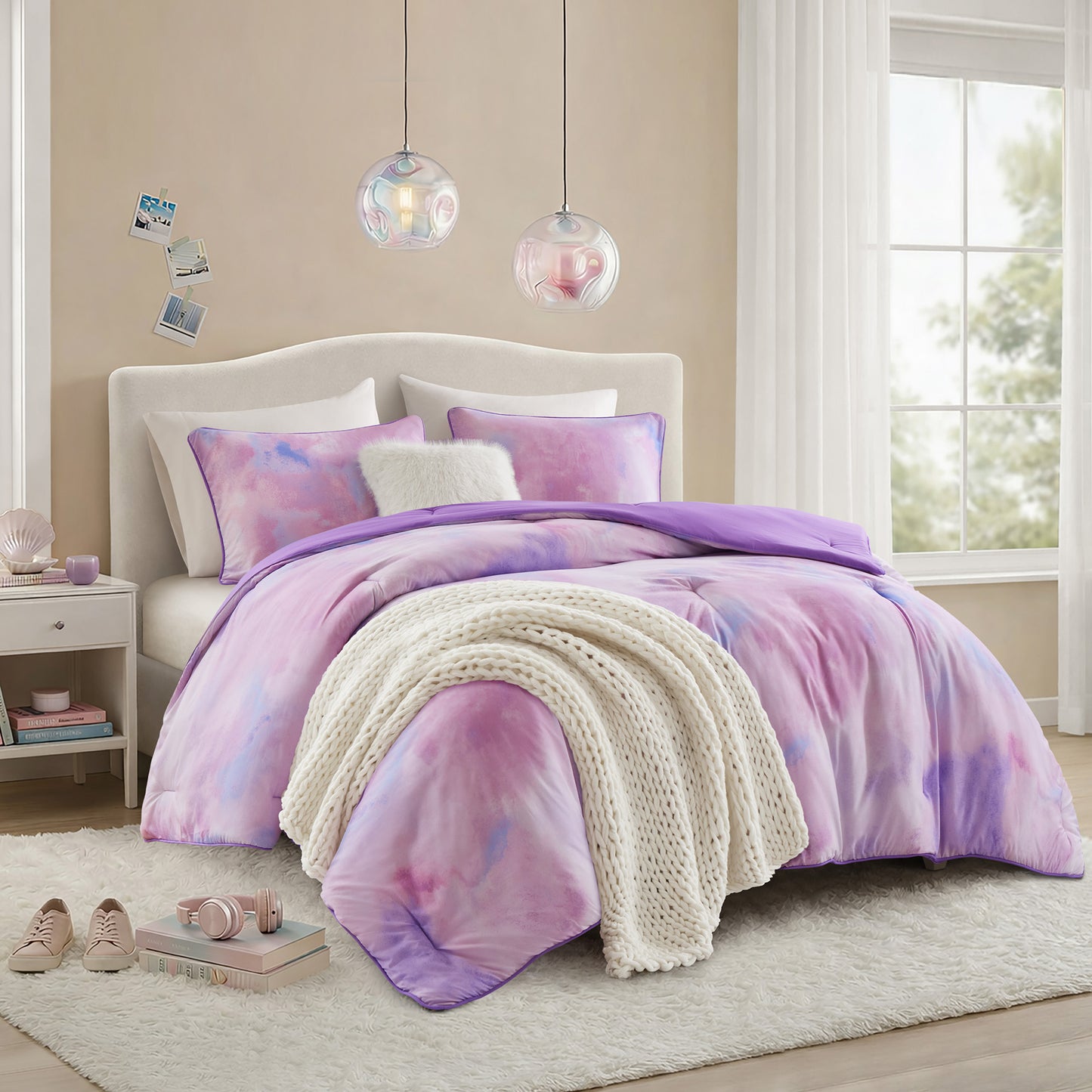 Cassiopeia Watercolor Tie Dye Printed Comforter Set with Throw Pillow
