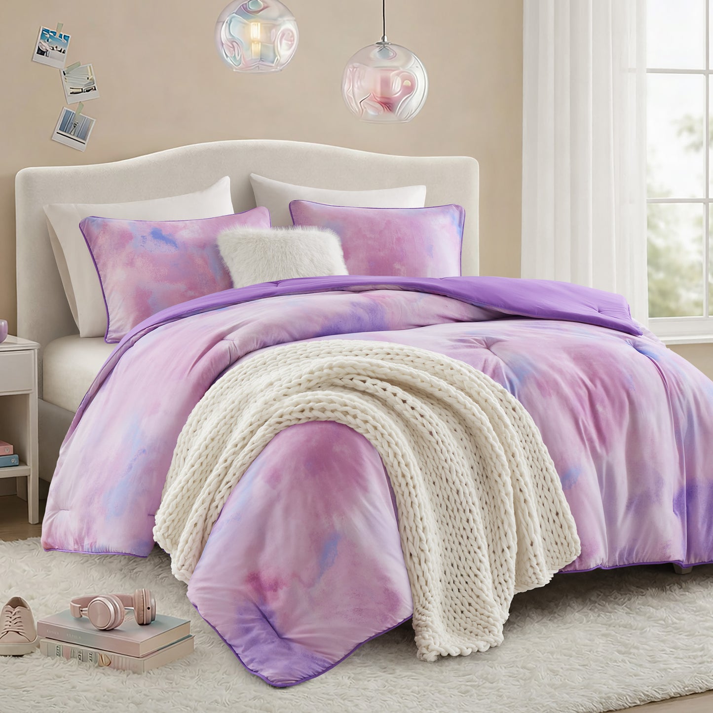 Cassiopeia Watercolor Tie Dye Printed Comforter Set with Throw Pillow