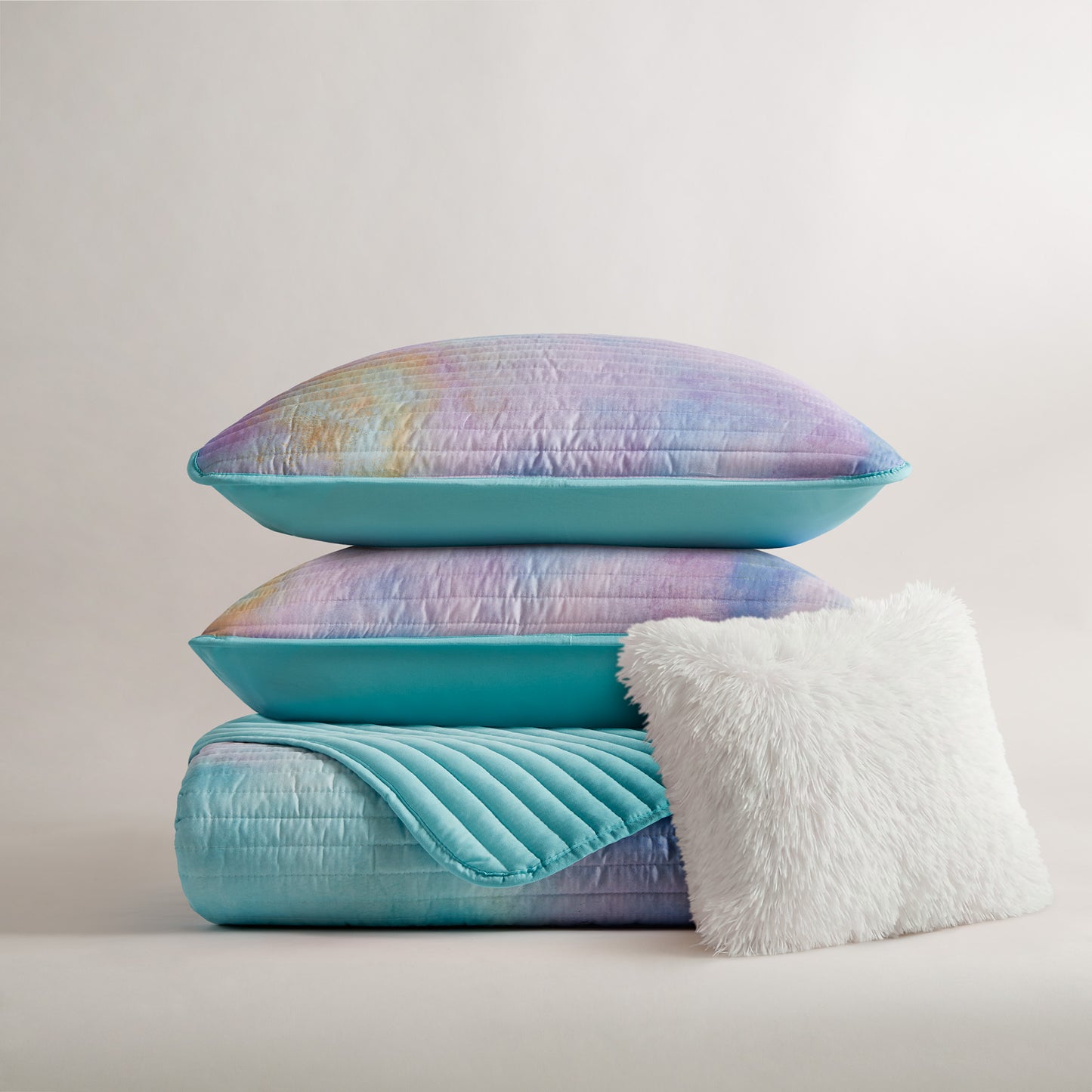 Cassiopeia Watercolor Tie Dye Printed Quilt Set with Throw Pillow