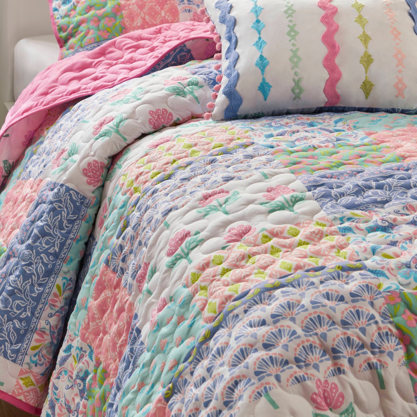Nellie 4pcs Quilt Set