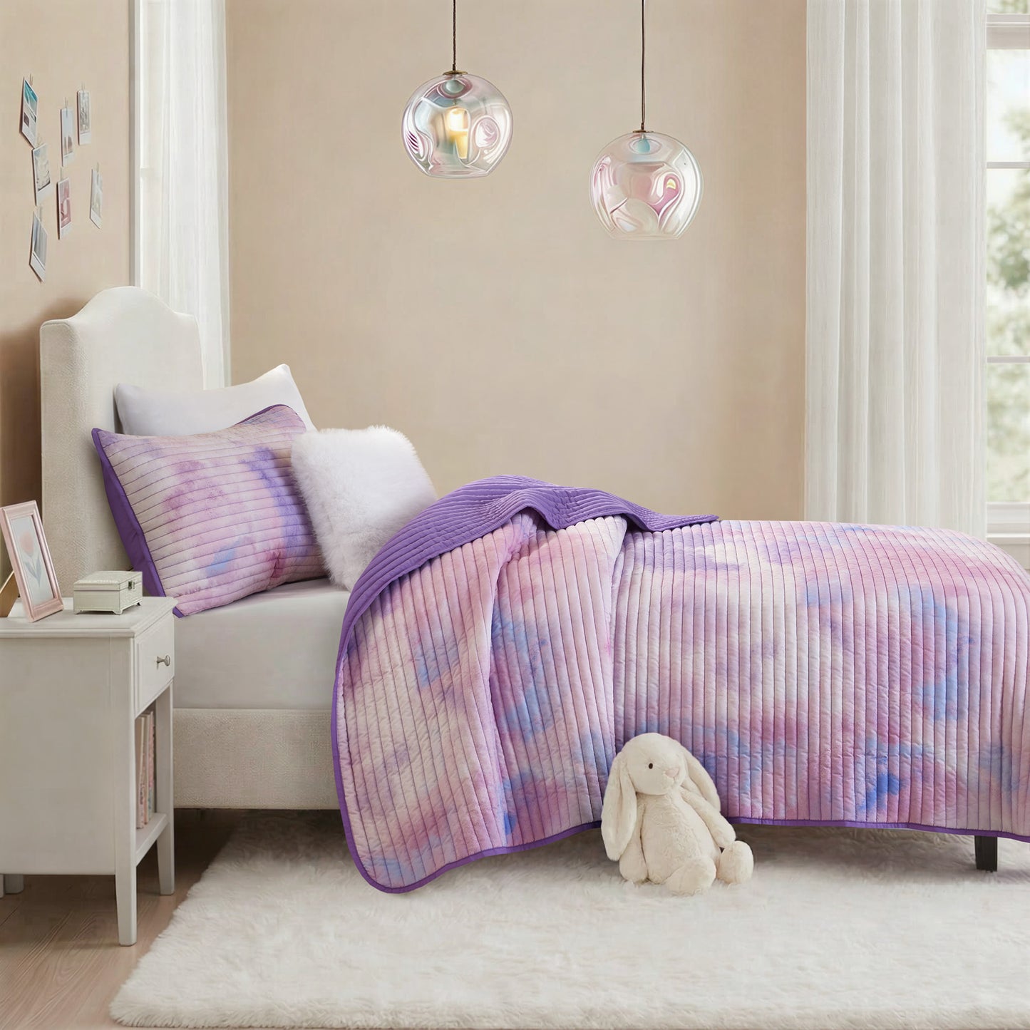 Cassiopeia Watercolor Tie Dye Printed Quilt Set with Throw Pillow
