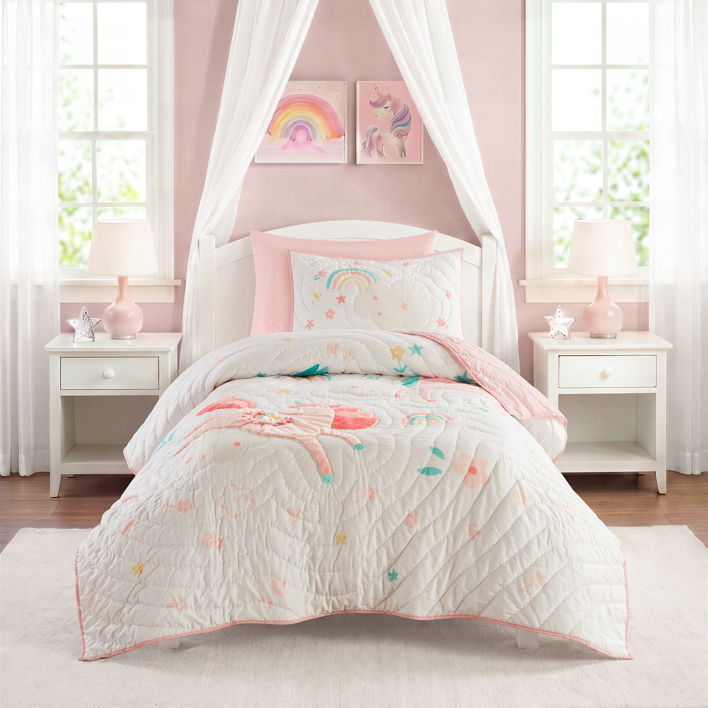 Unicorn Dream Plush Detail 3D Hand-stitched Quilt Set