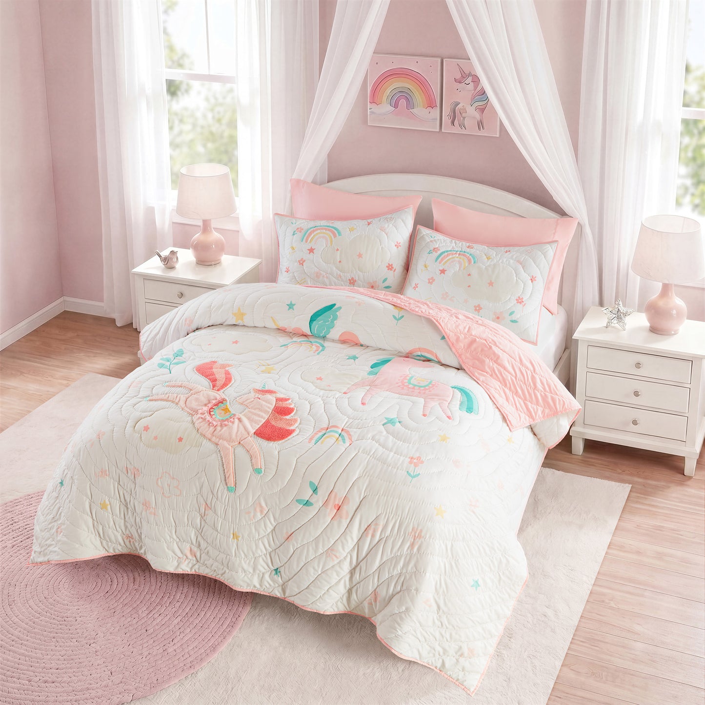 Unicorn Dream Plush Detail 3D Hand-stitched Quilt Set