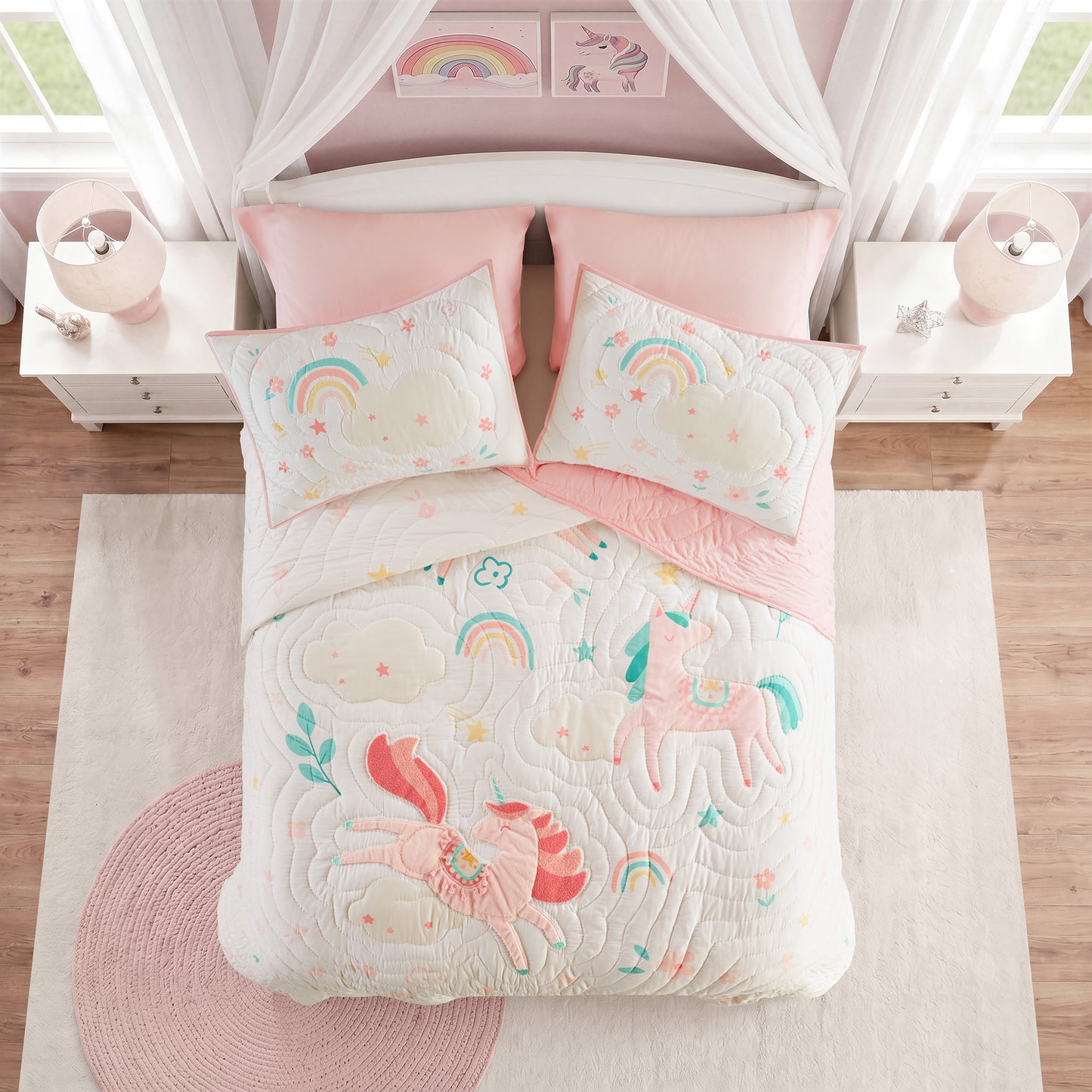 Unicorn Dream Plush Detail 3D Hand-stitched Quilt Set