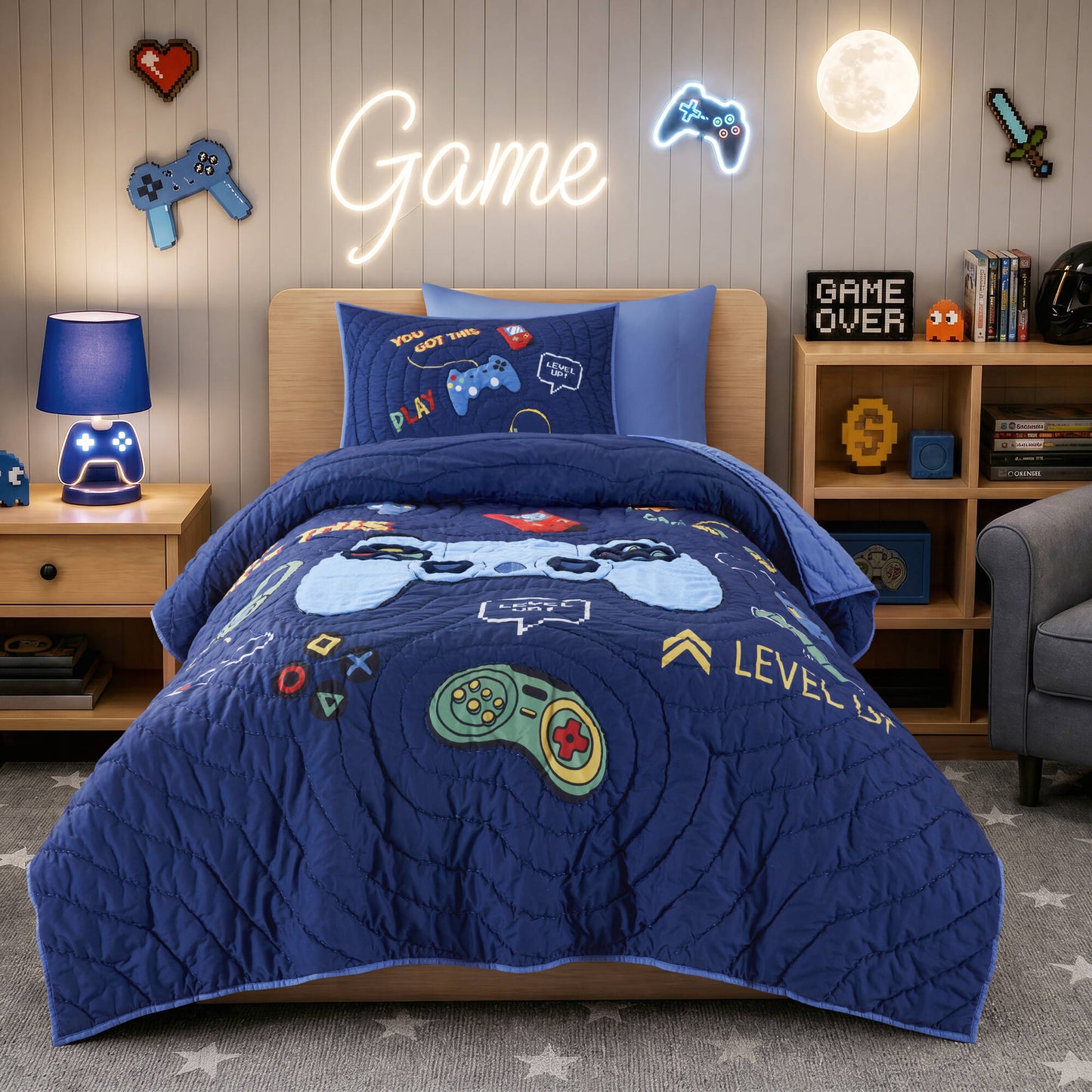 Game Controller 3D Hand-stitched Quilt Set (with Game Controller Shaped Decorative Pillow)