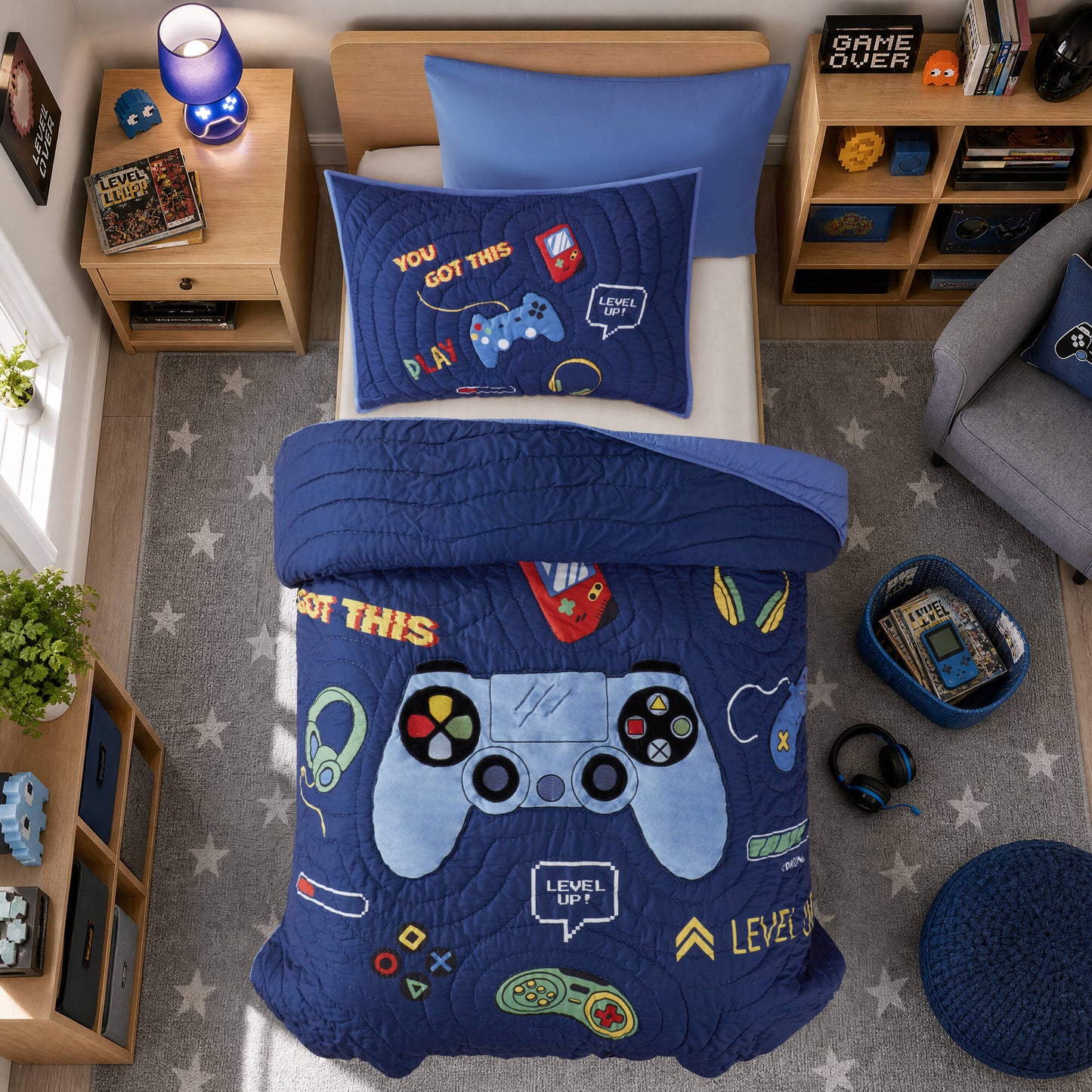 Game Controller 3D Hand-stitched Quilt Set (with Game Controller Shaped Decorative Pillow)