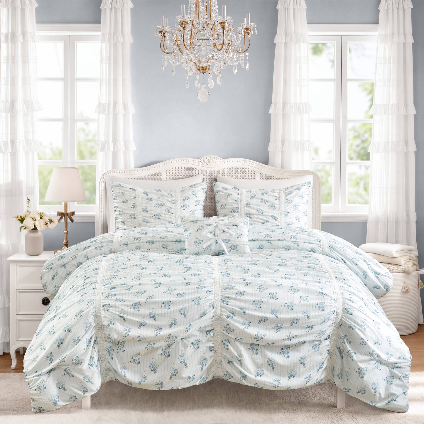 Anabelle 4-Piece Comforter Set