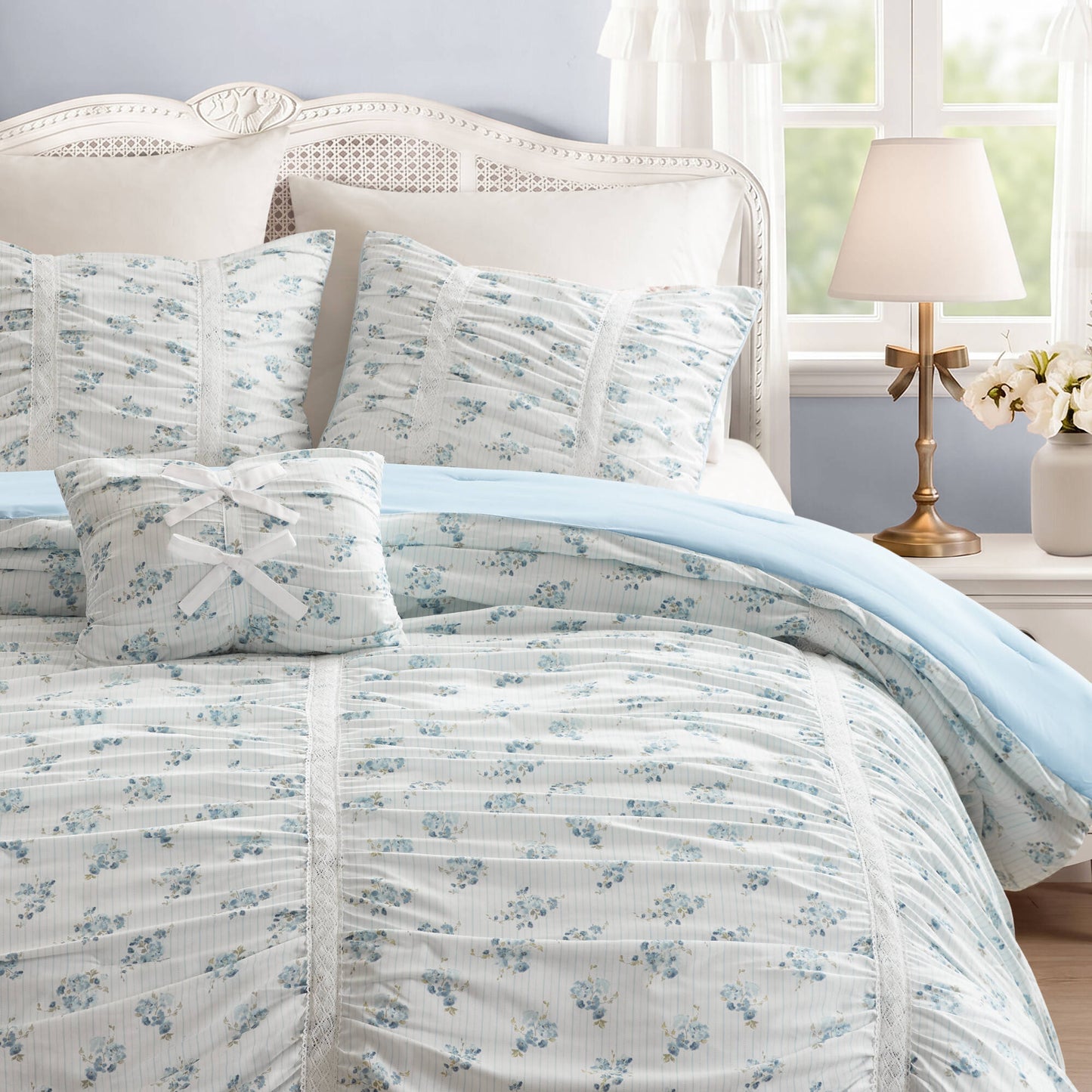 Anabelle 4-Piece Comforter Set
