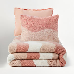 Cassie Ombre Shaggy Faux Fur Duvet Cover Set