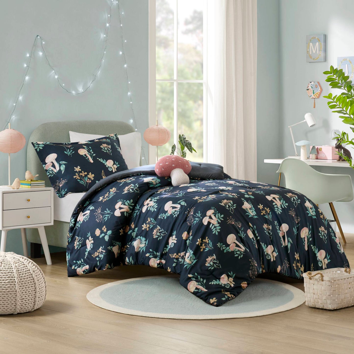 Gwen Mushroom Garden Comforter Set