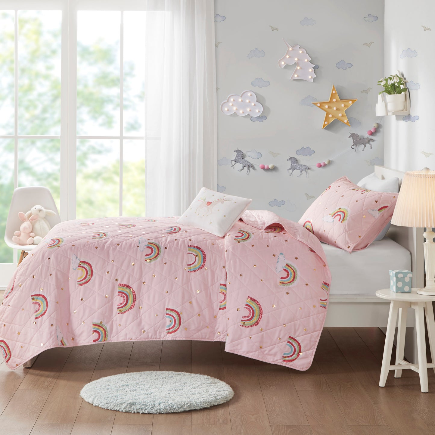 Alicia Rainbow with Metallic Printed Stars Reversible Quilt Set with Throw Pillow
