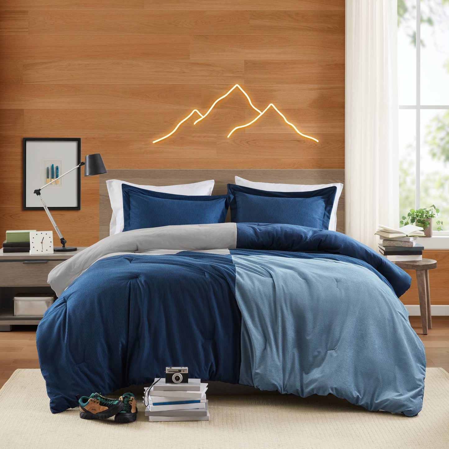 Stafford 2-Piece Comforter Set