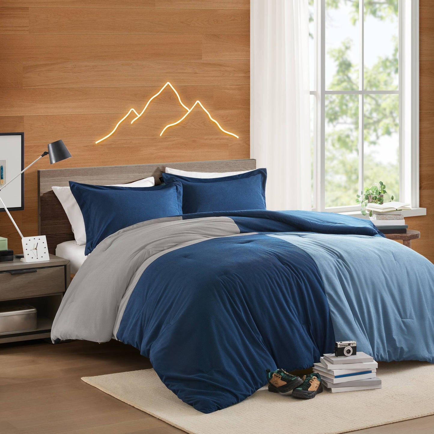 Stafford 2-Piece Comforter Set