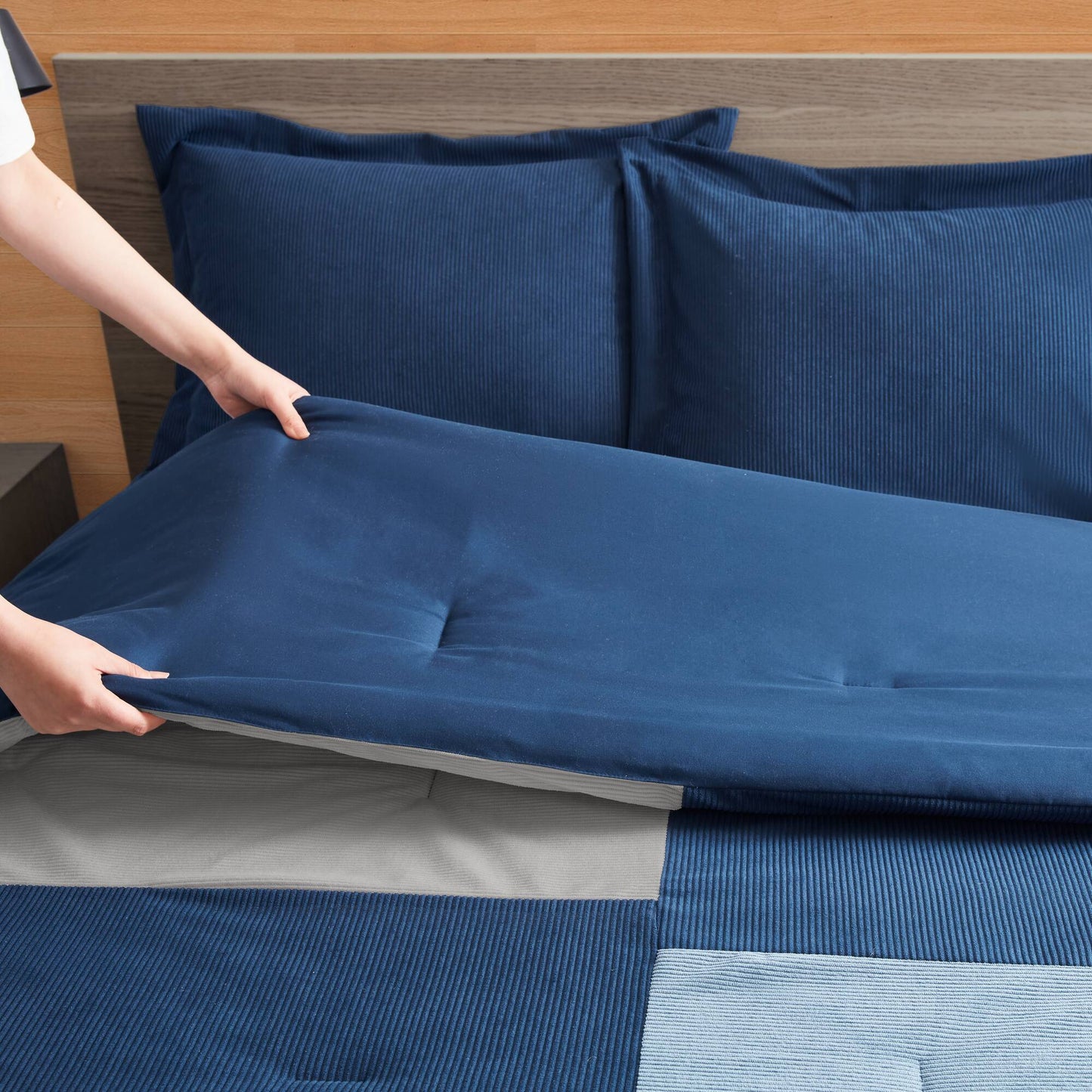 Stafford 2-Piece Comforter Set