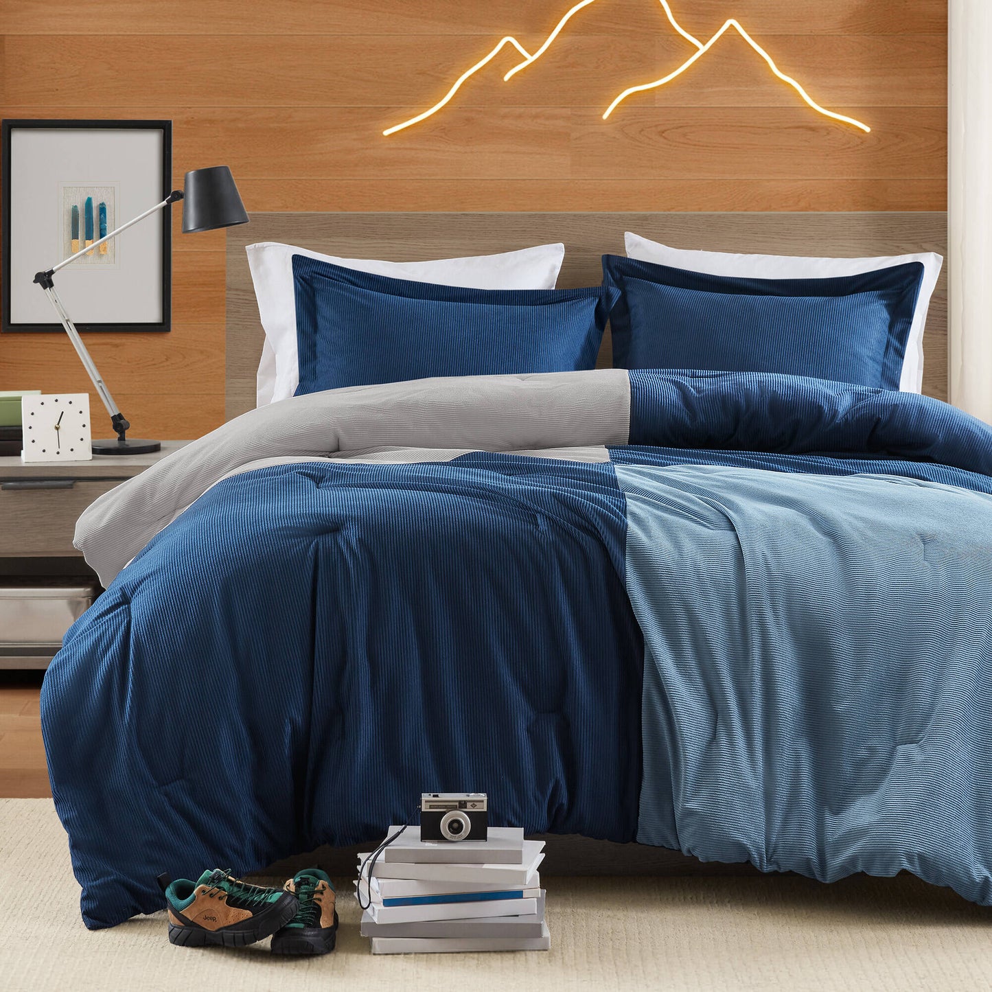 Stafford 2-Piece Comforter Set