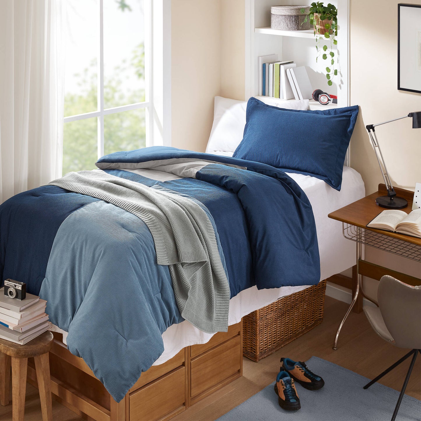 Stafford 2-Piece Comforter Set