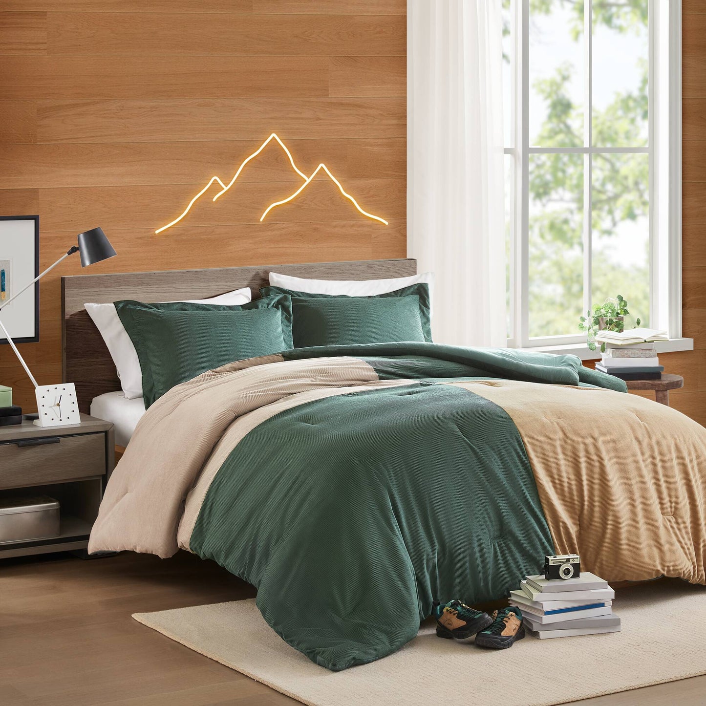 Stafford 2-Piece Comforter Set