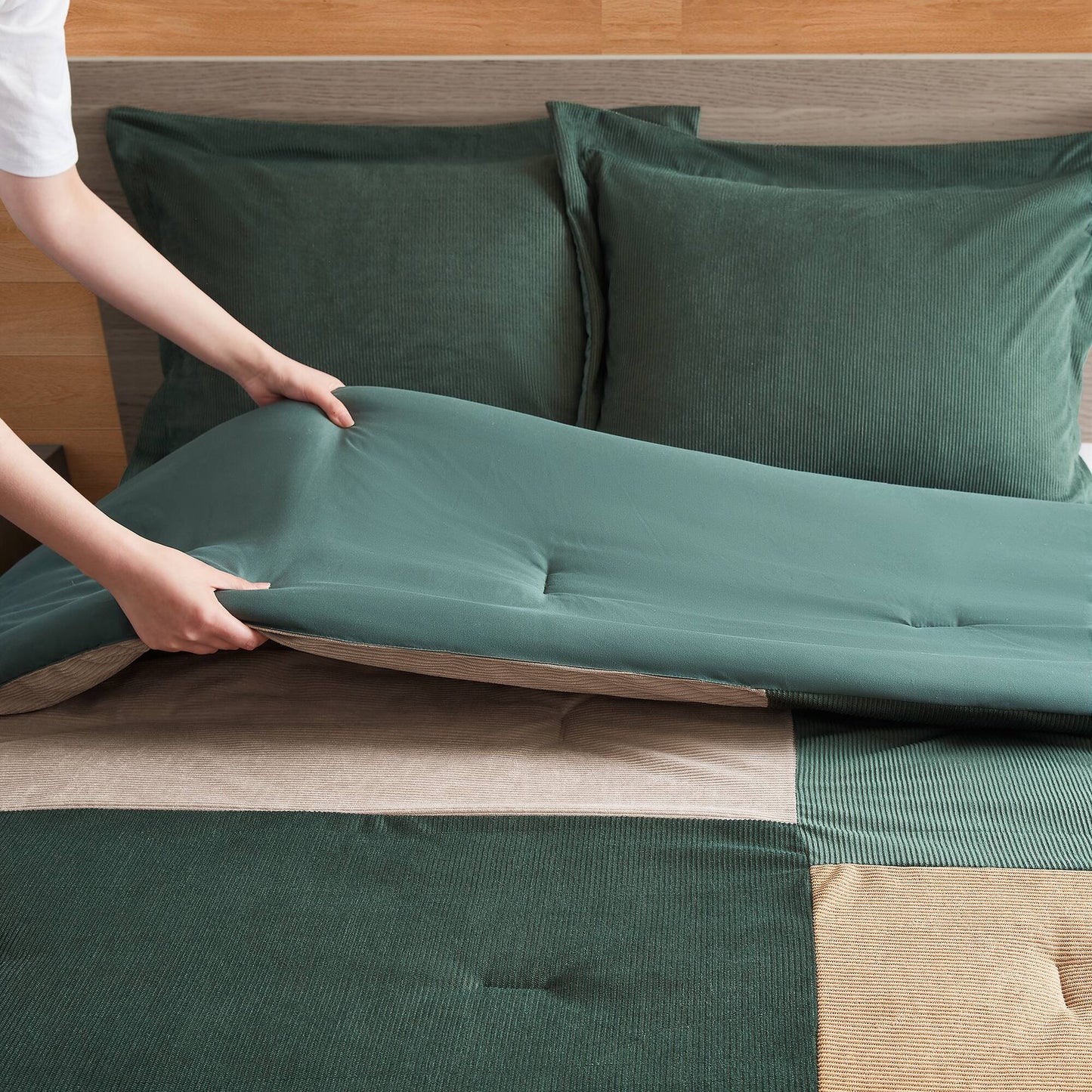 Stafford 2-Piece Comforter Set