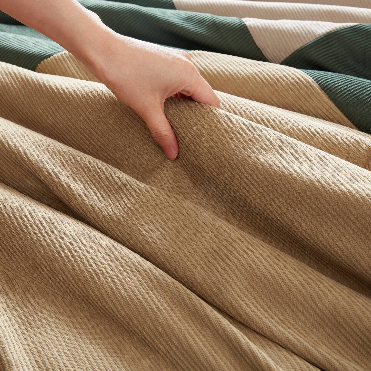 Stafford 2-Piece Comforter Set
