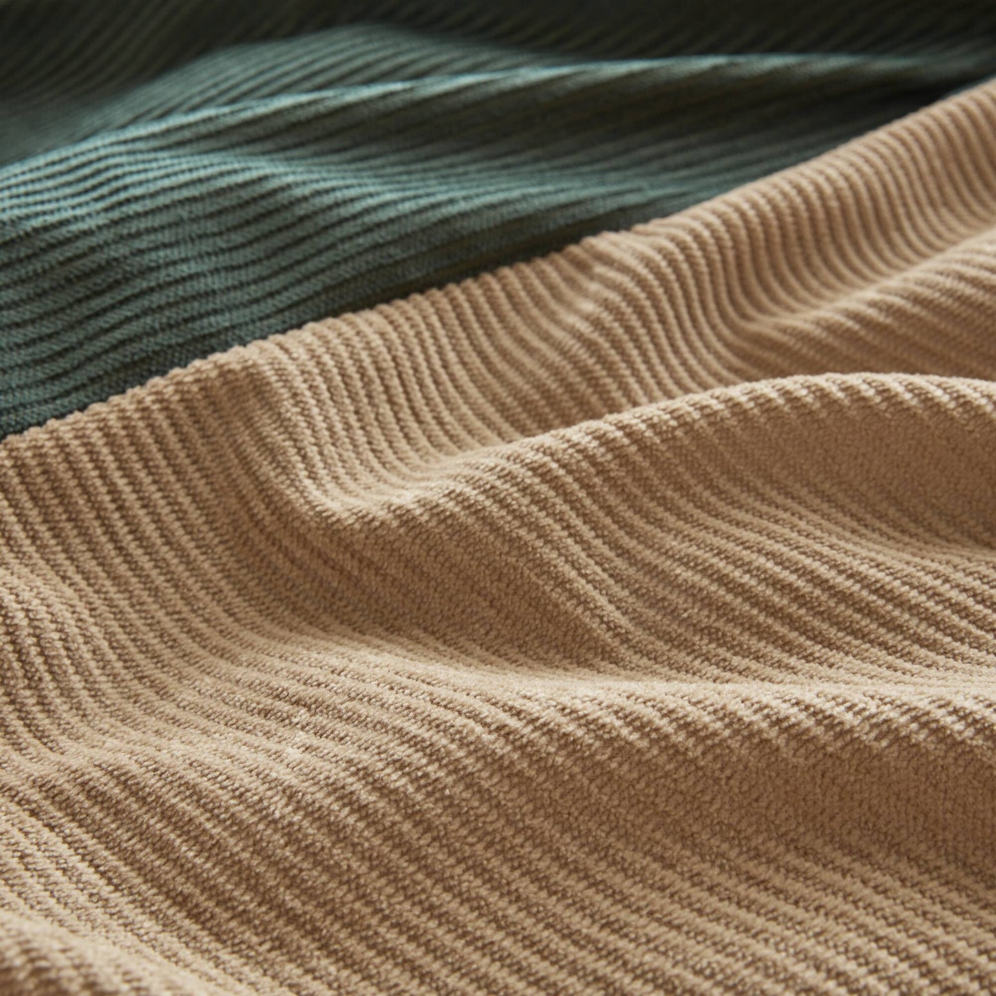 Stafford 2-Piece Comforter Set