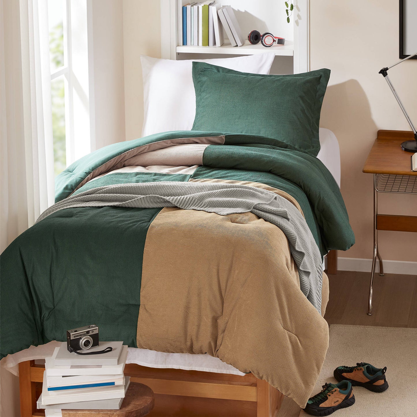 Stafford 2-Piece Comforter Set