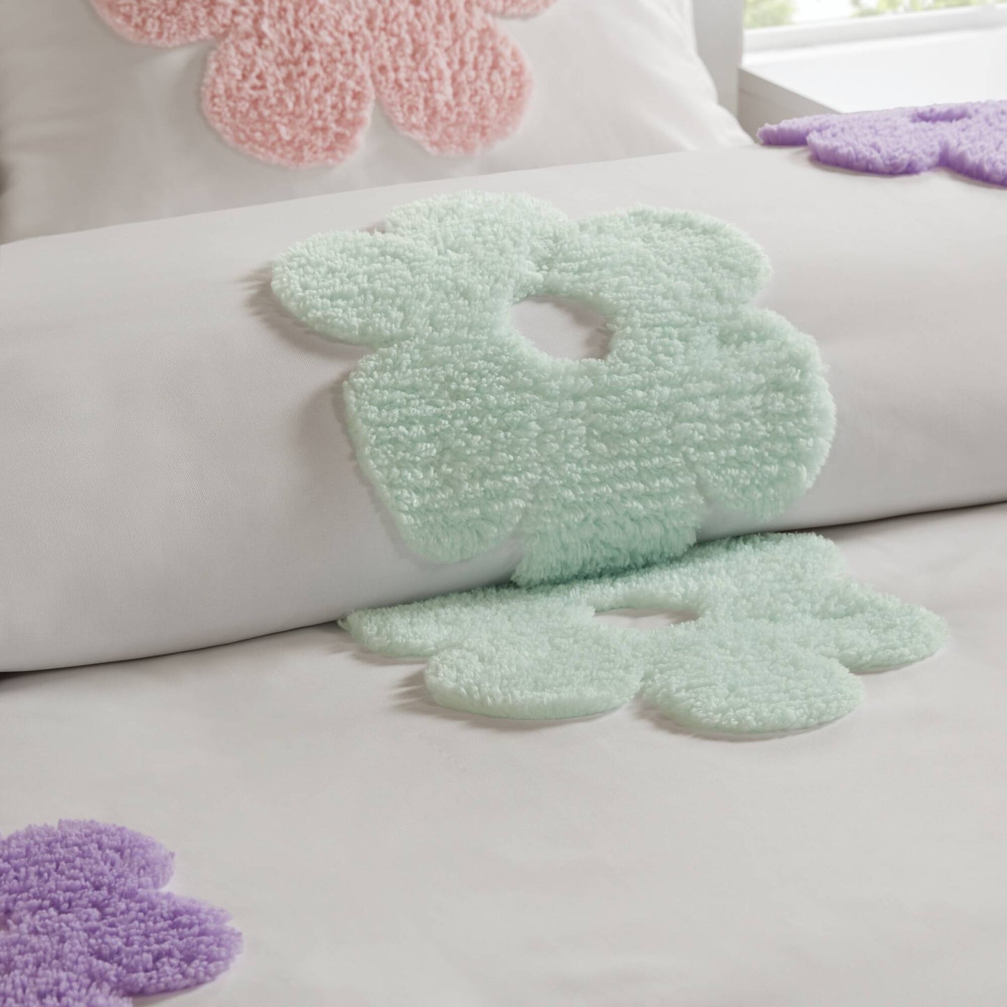 Gracie Floral Reversible Tufted Chenille Comforter Set with Flower Throw Pillow
