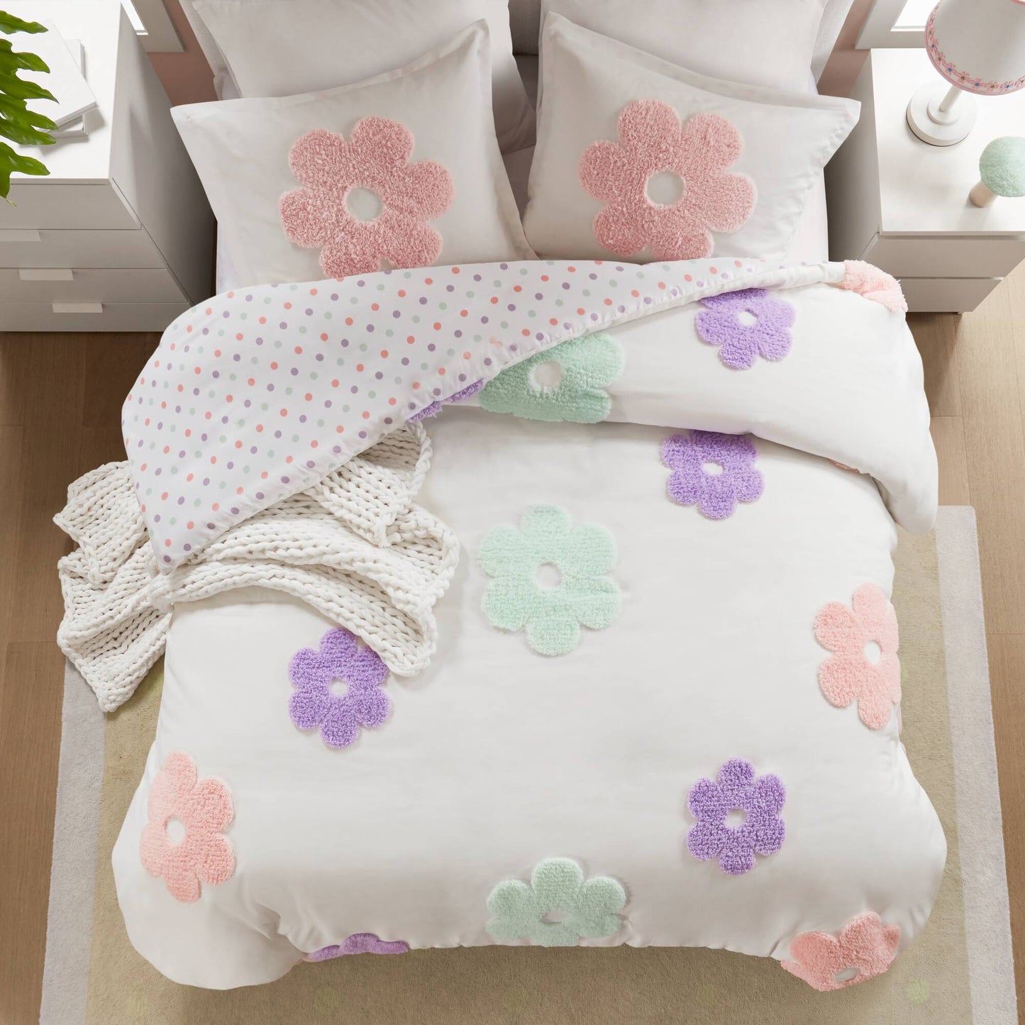 Gracie Floral Reversible Tufted Chenille Duvet Cover Set