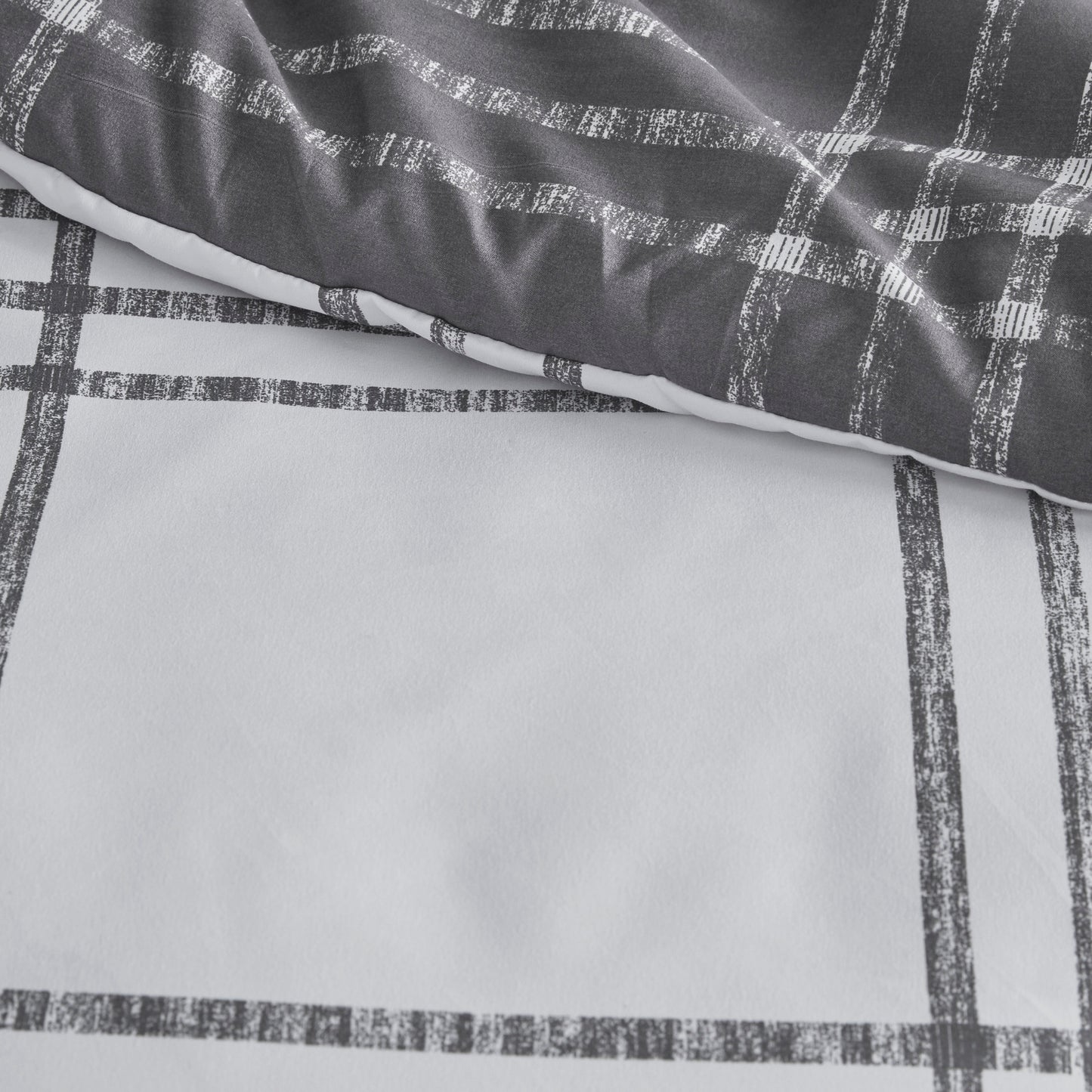 Intelligent Design Plaid Reversible Comforter Set