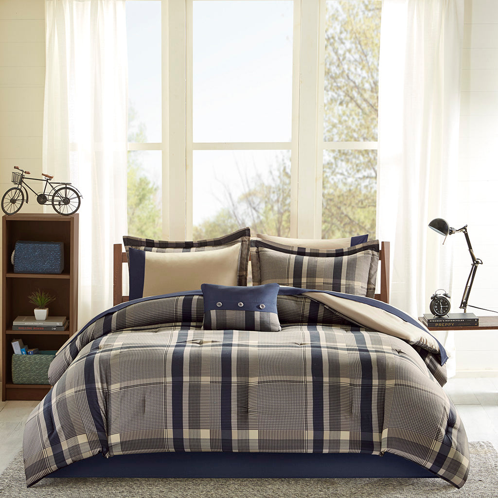 Intelligent Design Plaid Comforter Set with Bed Sheets