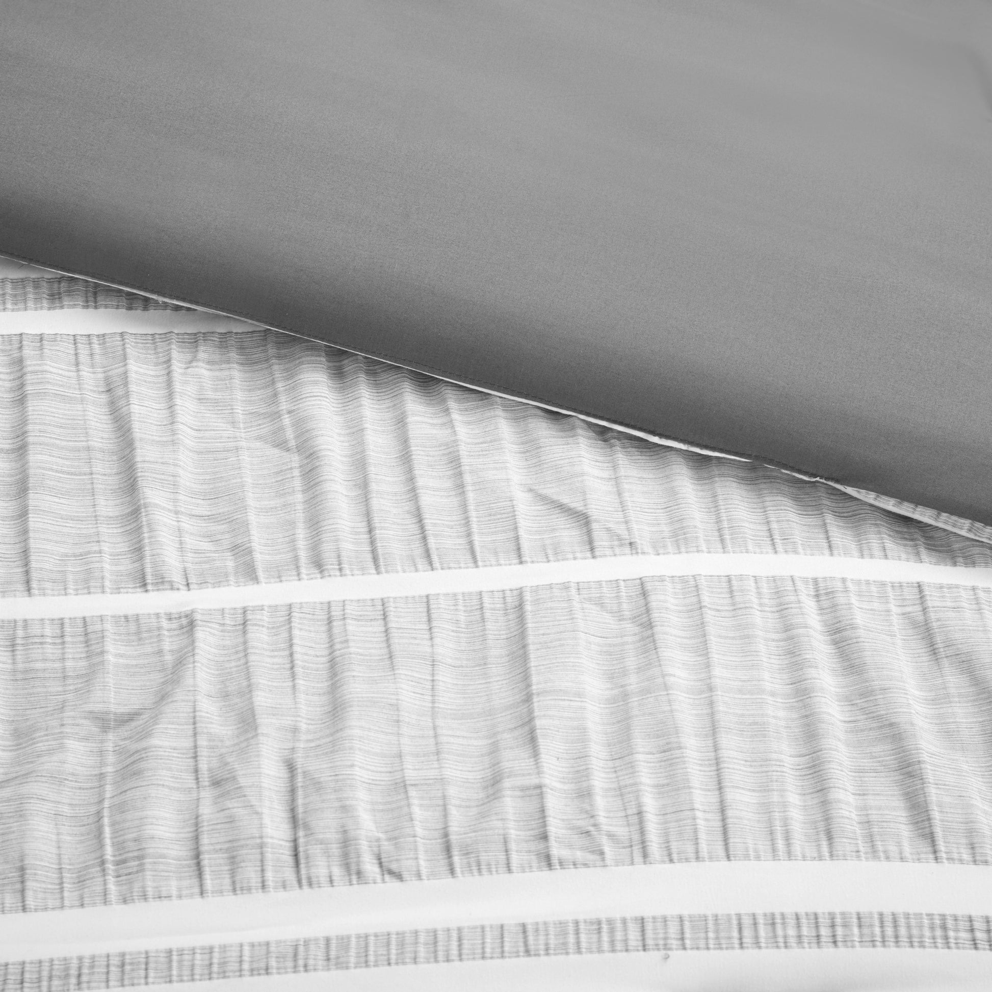 Intelligent Design Striped Comforter Set