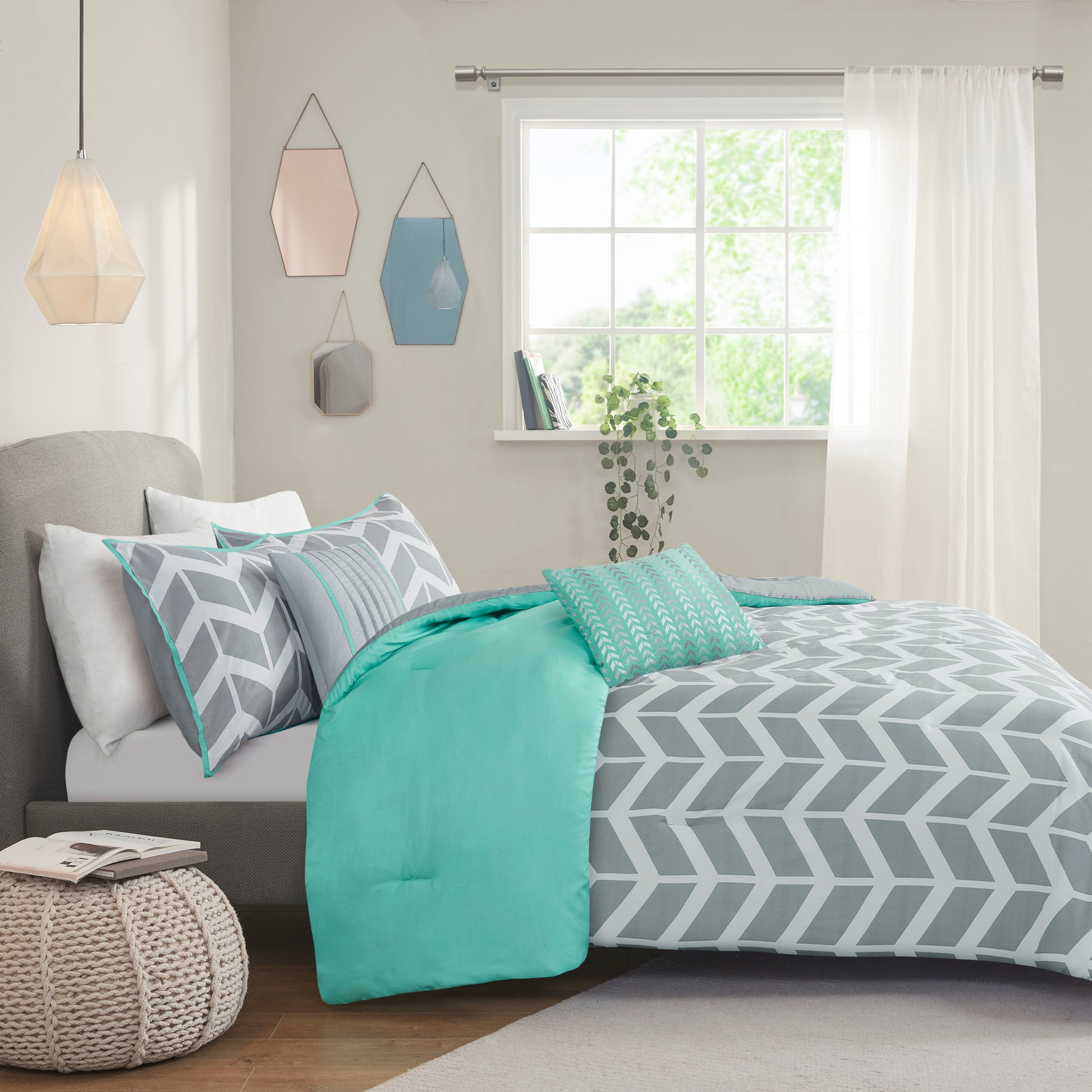 Intelligent Design Comforter Set