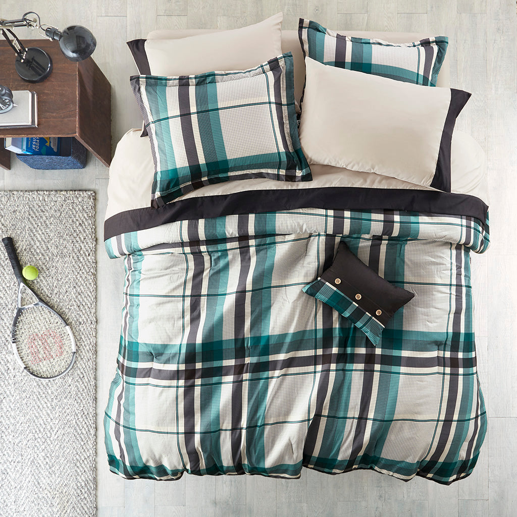 Intelligent Design Plaid Comforter Set with Bed Sheets