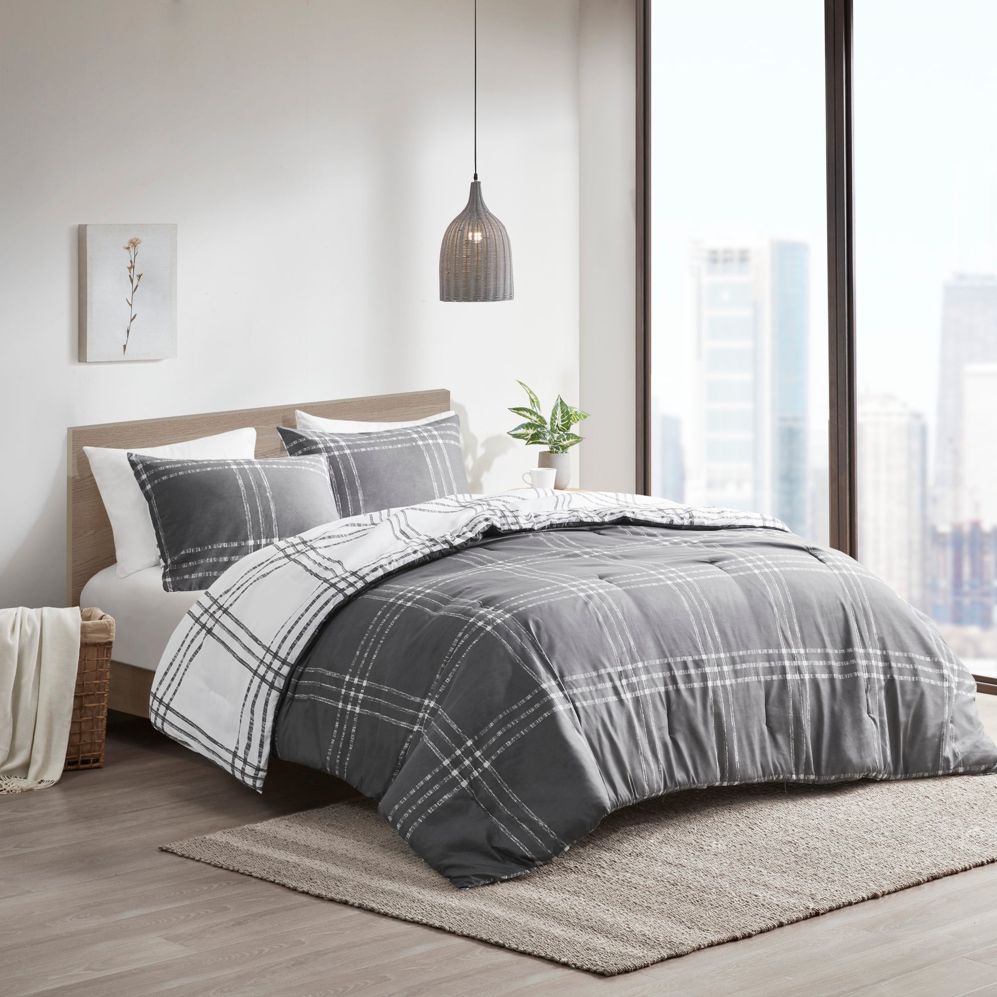 Intelligent Design Plaid Reversible Comforter Set